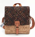 Plecak-Torebka-2w1-Korkowy-VINTAGE-Z-Korka-Z-Klapą-Wegański-Ekologiczny-Pojemny-Kieszonki-Praktyczny-Lekki-Modny-Miejski-Korek-Naturalny-Kolor-Beżowy-Wielokolorowy-Wzorki-Portugal-SBagNatural.pl