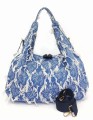 Torebka Modna Jeansowa Hobo Denim Duża XXL Wegańska Pojemna Funkcjonalna Worek Z Jeansu Na Ramię Do Pracy Z Paskiem W Kwiaty Z Frędzlami Kolor Niebieski Jeans SBagNatural.pl